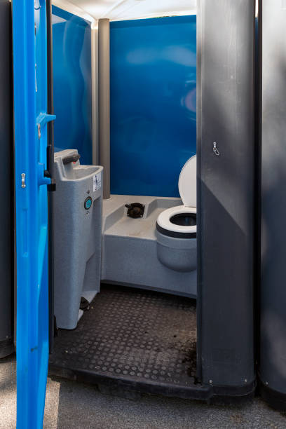 Best Portable restroom trailer rental  in Punta Gorda, FL